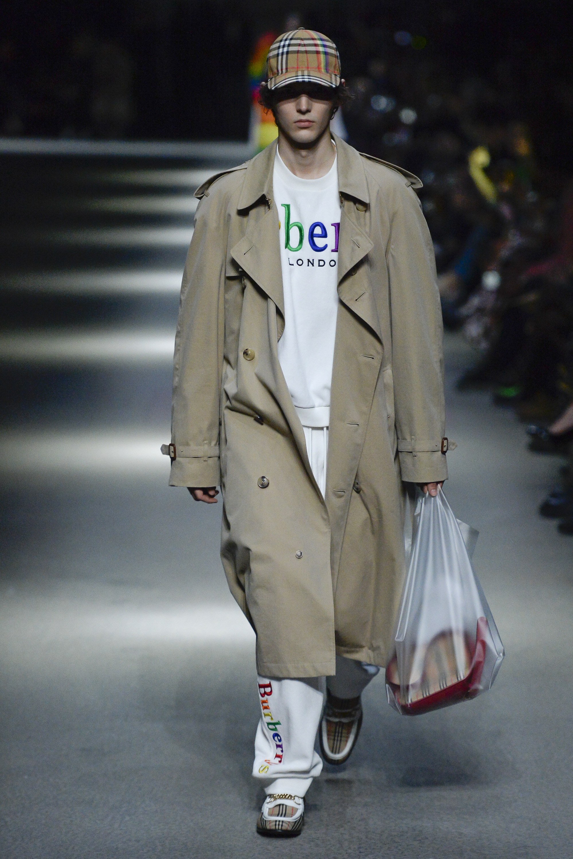 時尚演化,BURBERRY,Jil Sander,時裝,時尚,時尚趨勢,設計品牌,Gucci,服裝設計師
