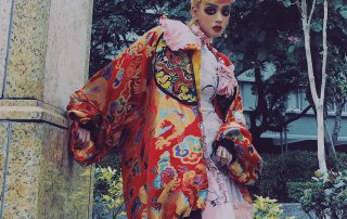 花紋,滿版,蕾絲,金屬,金色,同色系,一週搭配,街頭搭配,女生搭配,Wednesday,拜三老師,拜三,搭配名人