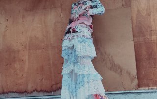 花紋,滿版,蕾絲,金屬,金色,同色系,一週搭配,街頭搭配,女生搭配,Wednesday,拜三老師,拜三,搭配名人