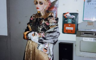 花紋,滿版,蕾絲,金屬,金色,同色系,一週搭配,街頭搭配,女生搭配,Wednesday,拜三老師,拜三,搭配名人