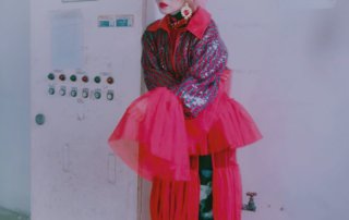 花紋,滿版,蕾絲,金屬,金色,同色系,一週搭配,街頭搭配,女生搭配,Wednesday,拜三老師,拜三,搭配名人,拜三老師