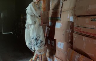花紋,滿版,蕾絲,金屬,金色,同色系,一週搭配,街頭搭配,女生搭配,Wednesday,拜三老師,拜三,搭配名人,拜三老師