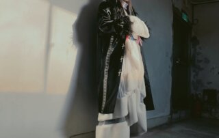 花紋,滿版,蕾絲,金屬,金色,同色系,一週搭配,街頭搭配,女生搭配,Wednesday,拜三老師,拜三,搭配名人,拜三老師